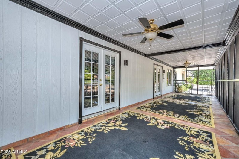 Enclosed Patio2