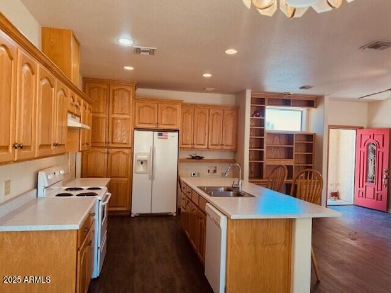 GUEST HOUSE KITCHEN
