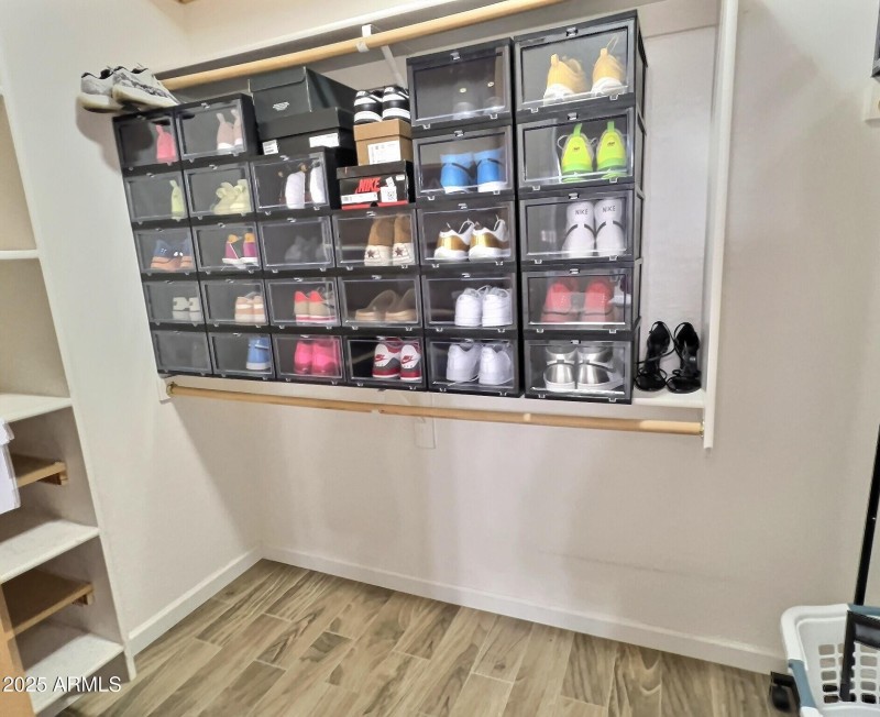 Owner's Suite Walk-in Closet