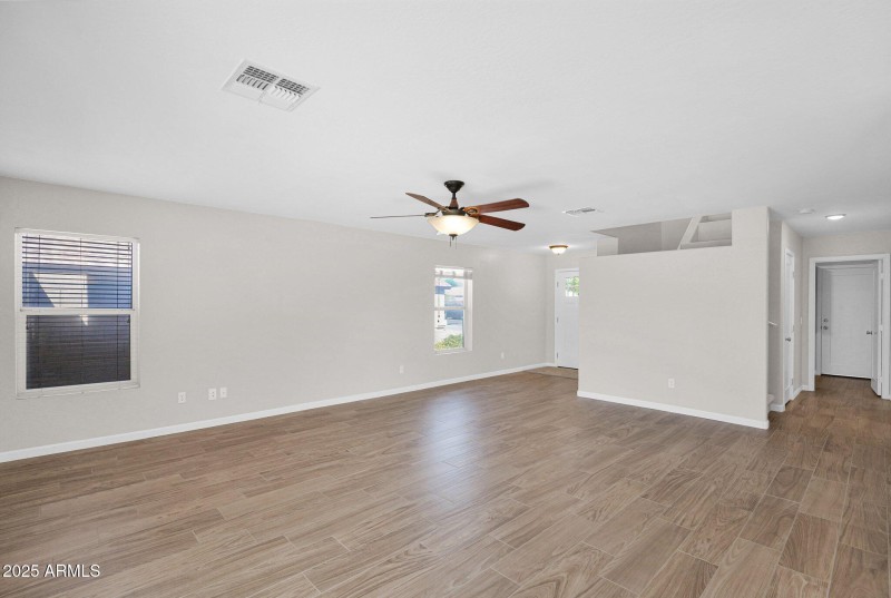 15-web-or-mls-P1234016