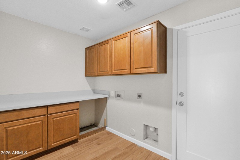 25-web-or-mls-P1234046