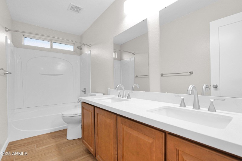 34-web-or-mls-P1234063