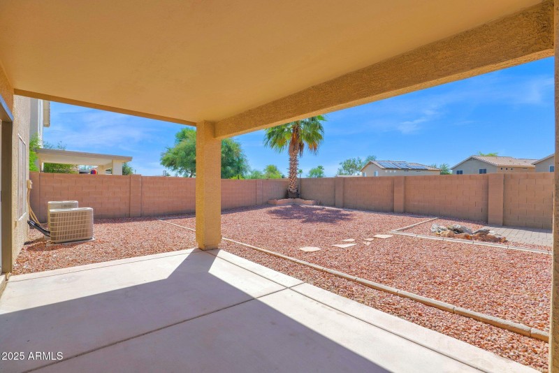 37-web-or-mls-P1234072
