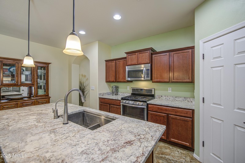 Kitchen 7