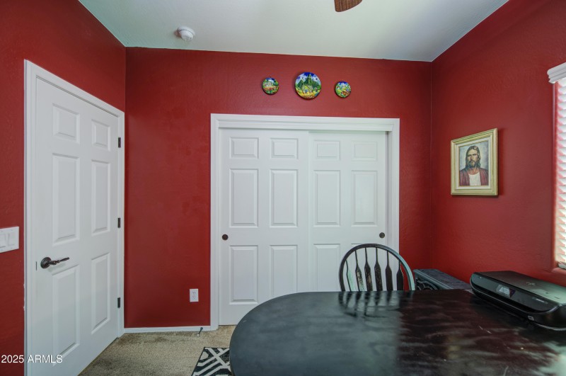 Bedroom 2-pic 2