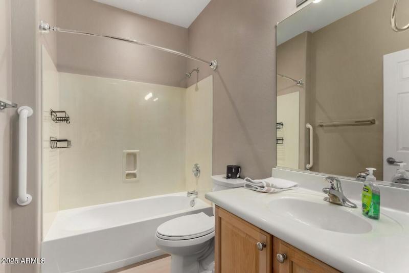 12-Guest Bath