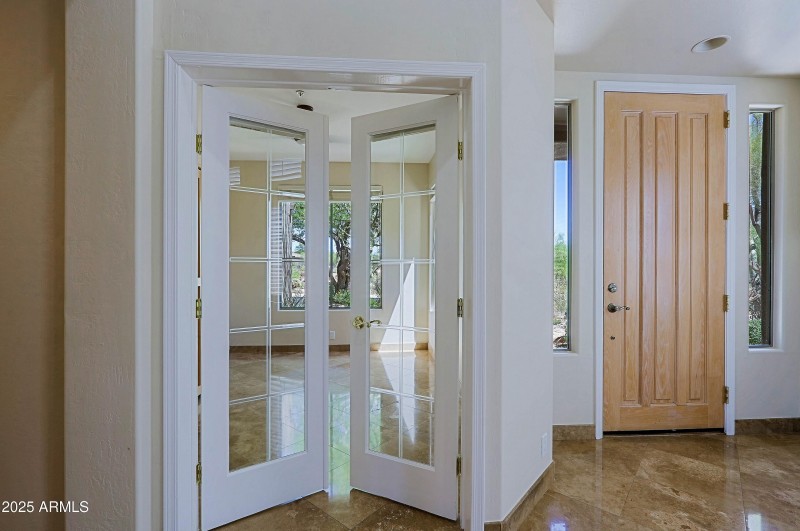 Den Entrance