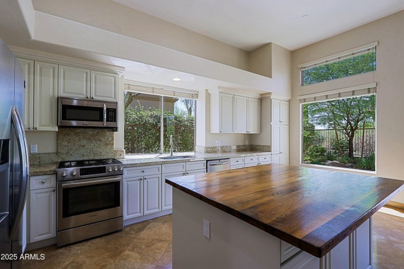 Kitchen 5