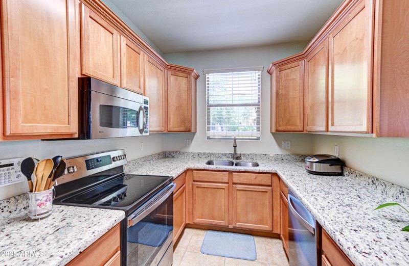 4379 E Rosemonte Dr-10