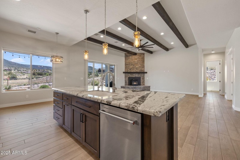 059-Kitchen