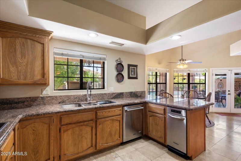 Kitchen2