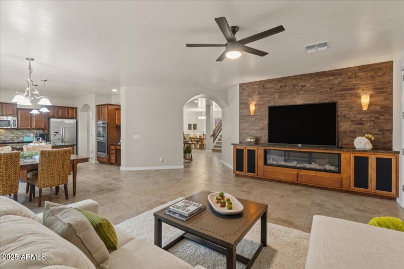 23-Living Room