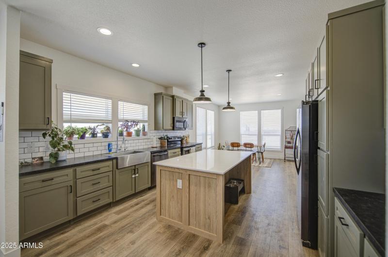 Kitchen 1