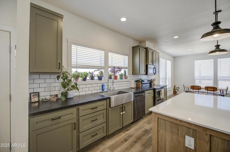 Kitchen 4