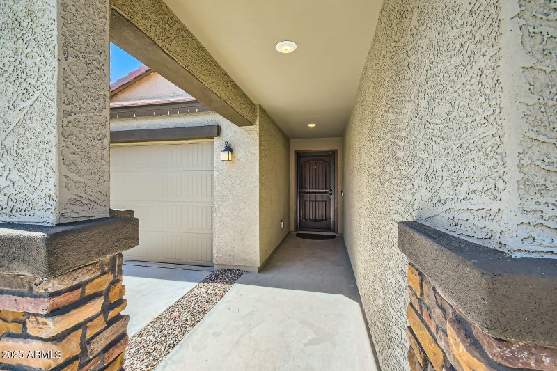 Exterior Front Entry