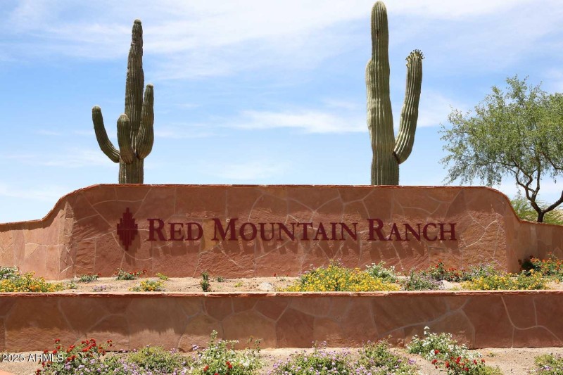 Red Mountain Ranch-Sign