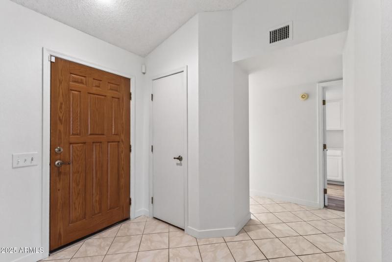 11_20603_N_147th11_mls