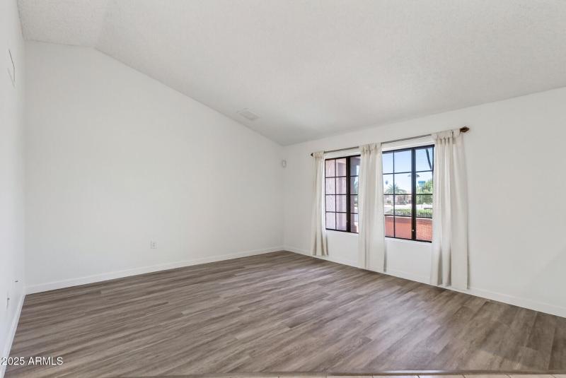 14_20603_N_147th13_mls