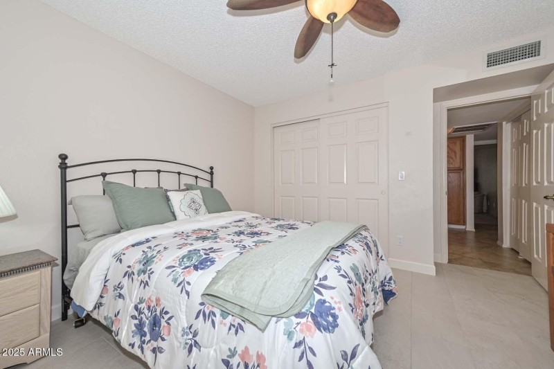 2nd Bedroom2