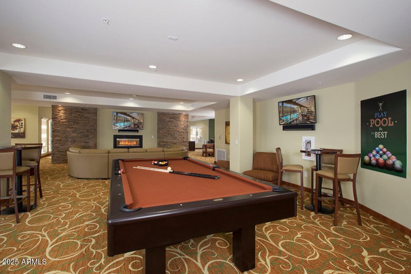 Toscana Clubhouse & Lounge