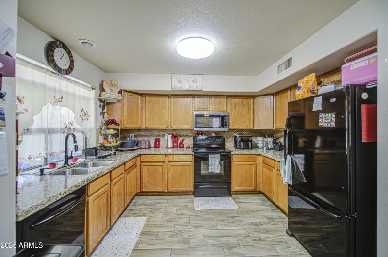 Kitchen 1