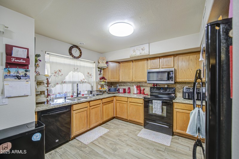 Kitchen 2