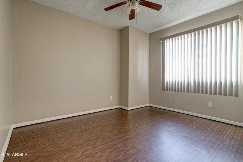 5214 42nd Lane PHX-20