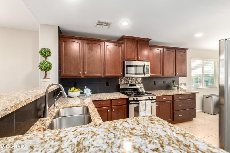 07 Kitchen4