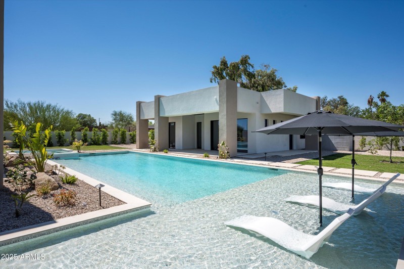 Resort-Style Backyard
