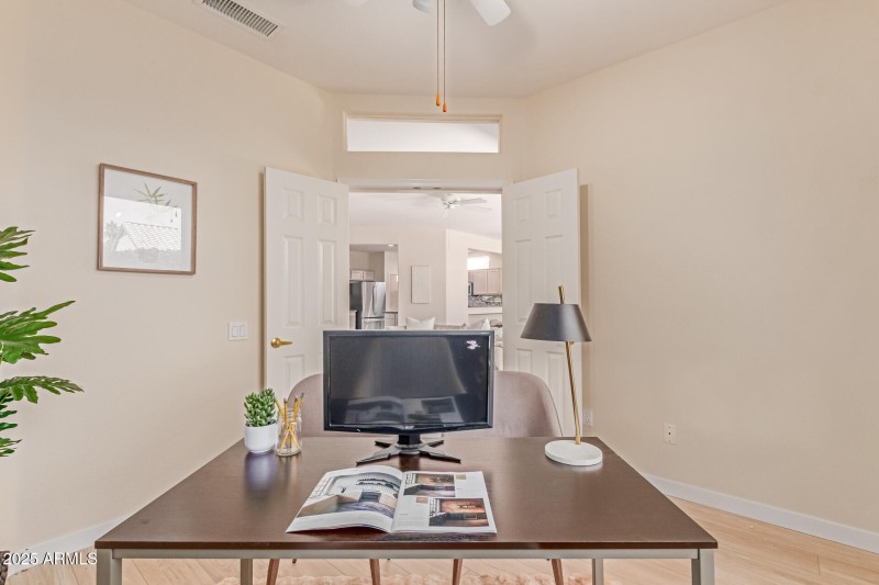 Den / Office