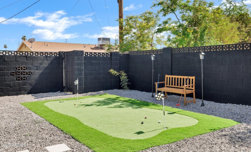 Putting Green