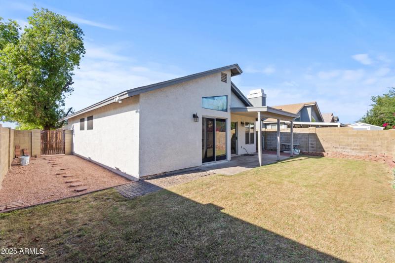 3651 w escuda dr-27
