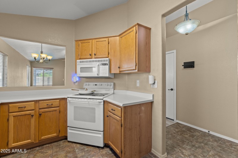 3651 w escuda dr-10