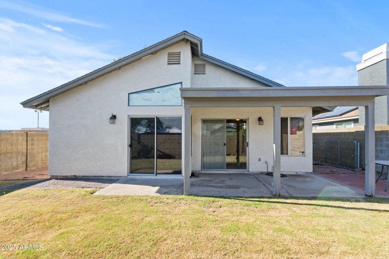 3651 w escuda dr-26