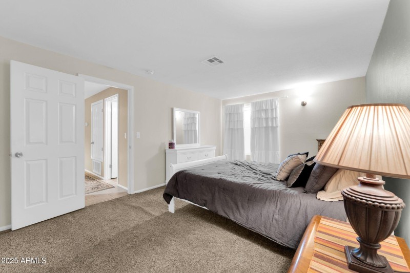mls_6708 W Utopia Rd-55