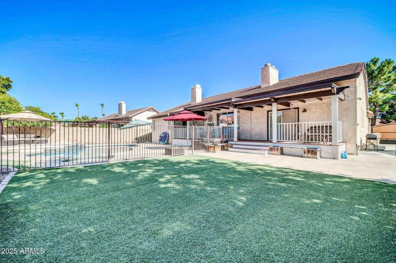mls_6708 W Utopia Rd-65