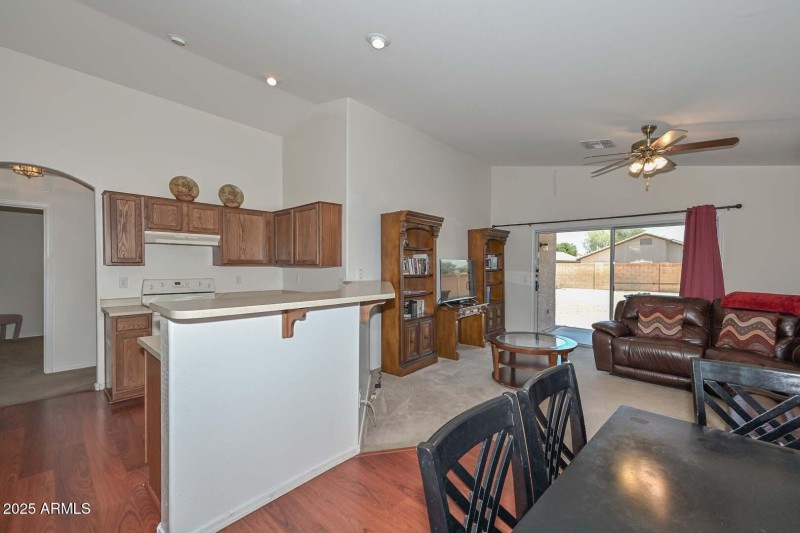Kitchen-Family Room
