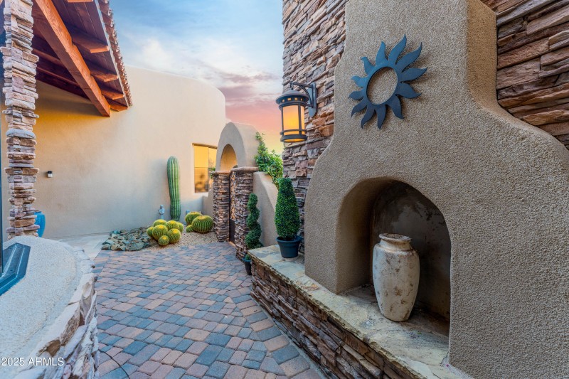 Dining Courtyard