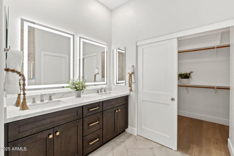 Primary Bath/Closet