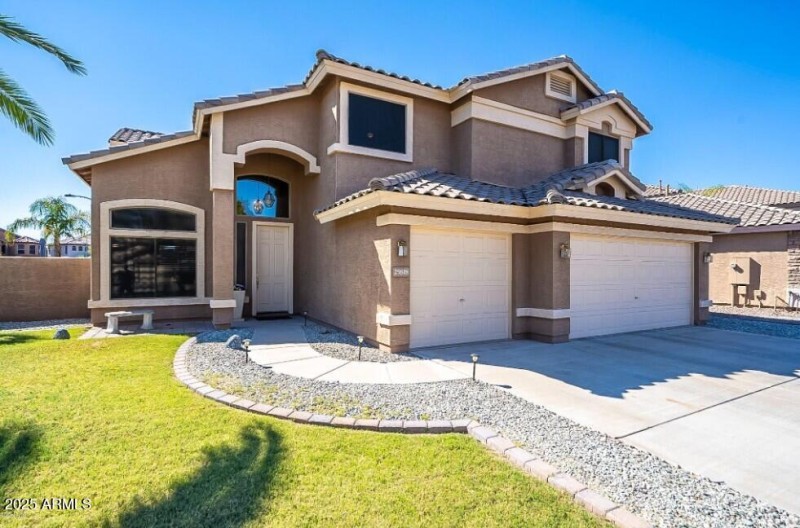 Front Curbview