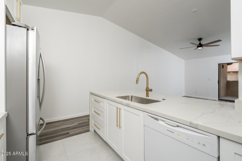 Kitchen_3