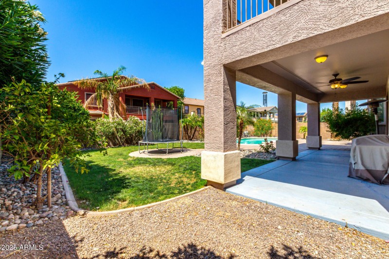 48 Desert Mirage