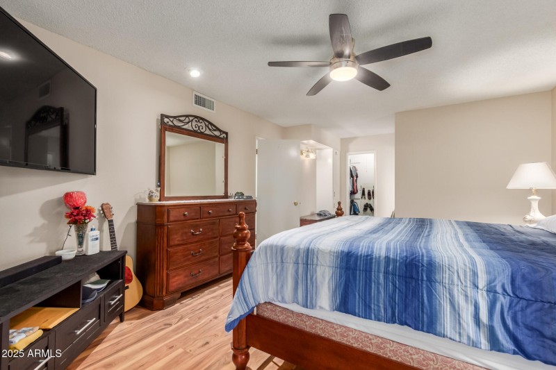 21 Kingswood