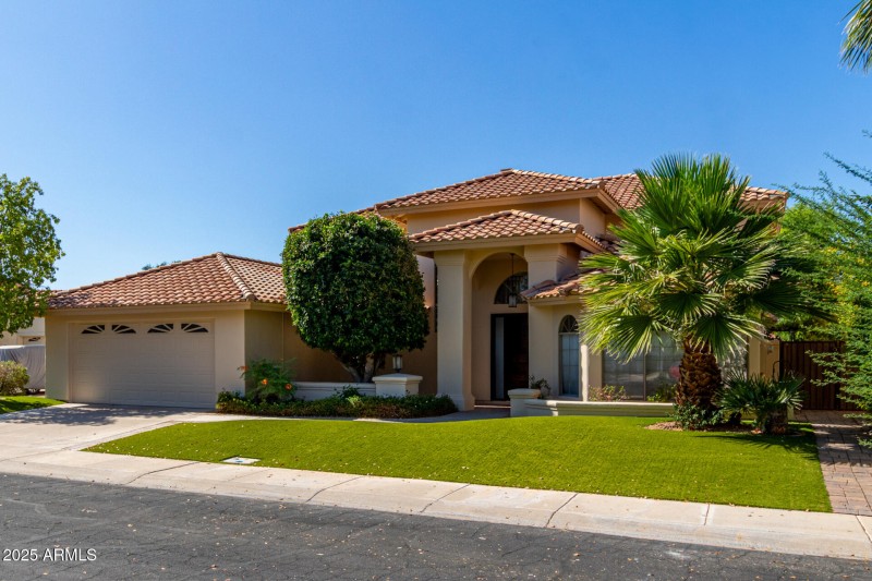 Front View Landscaping