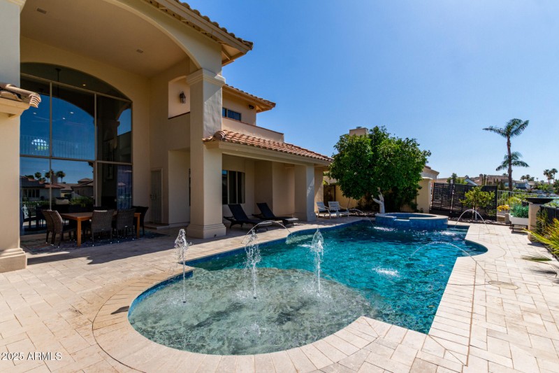 Pool and Baja Shelf