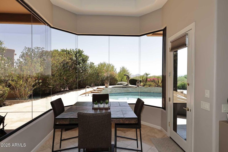 Breakfast Nook