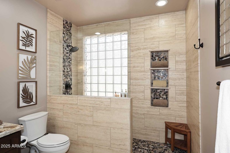 3rd Bedroom-Ensuite Shower