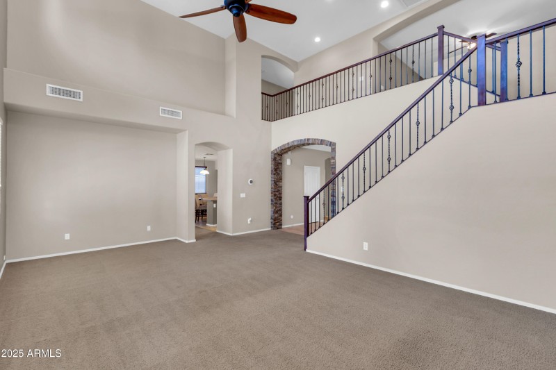 742 E Kingbird Dr-9