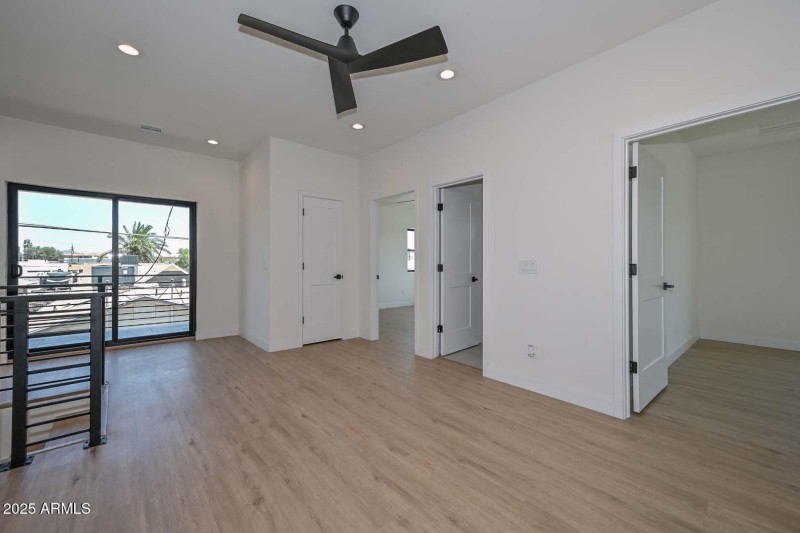 Loft-Bedroom2