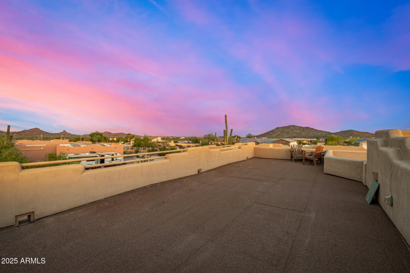 EVENING ROOFTOP DECK VIEWS (2)